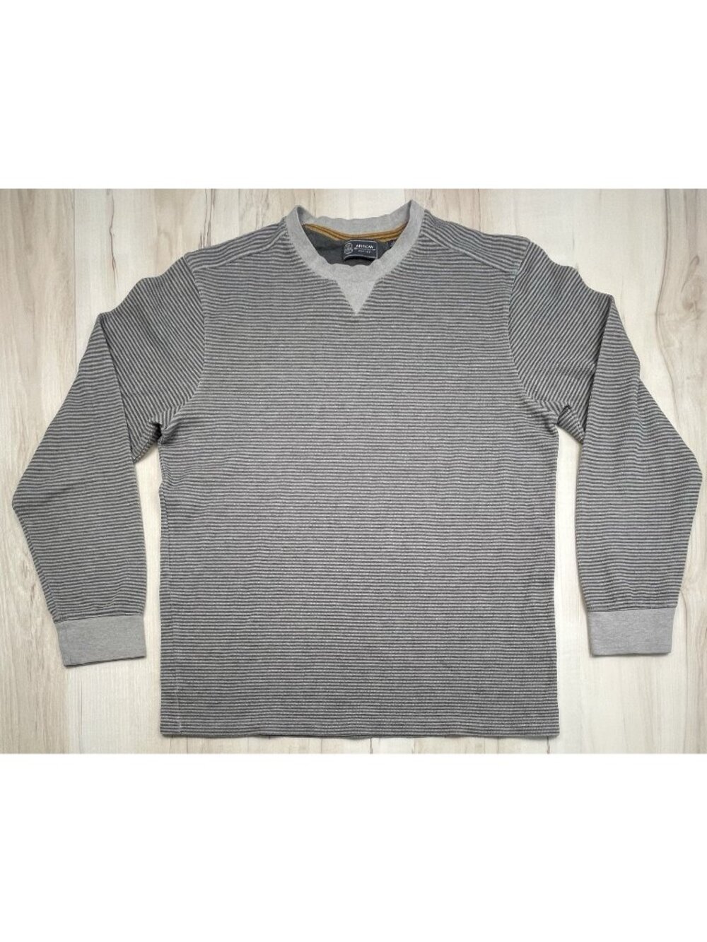 ARROW Mens MEDIUM Gray Stripe Long Sleeve THERMAL SHIRT Crew Neck Layering EUC